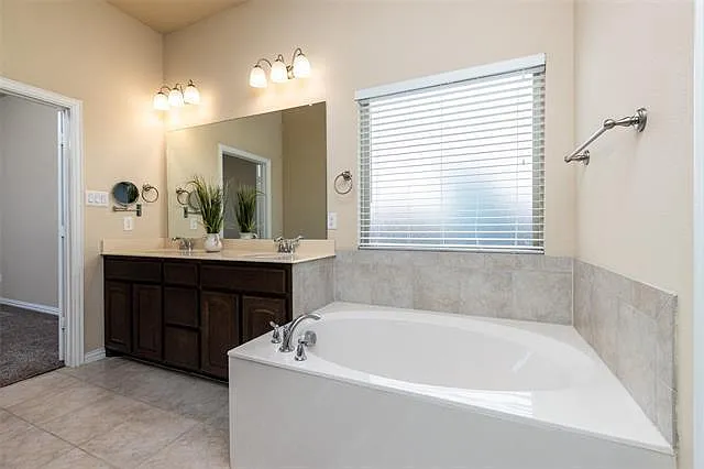12857 Palancar Dr — Photo 19