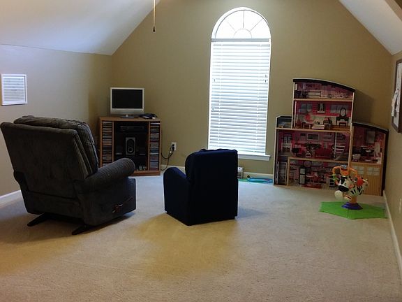Spacious multipurpose room
