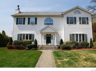 84 Bonita Vista Rd, Mount Vernon, NY 10552