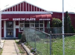 308 Collins Ln, Maple Shade, NJ 08052