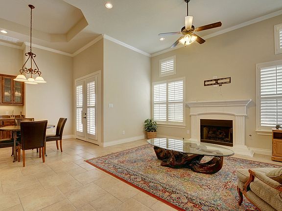 4th image of 206 Versilia Cir