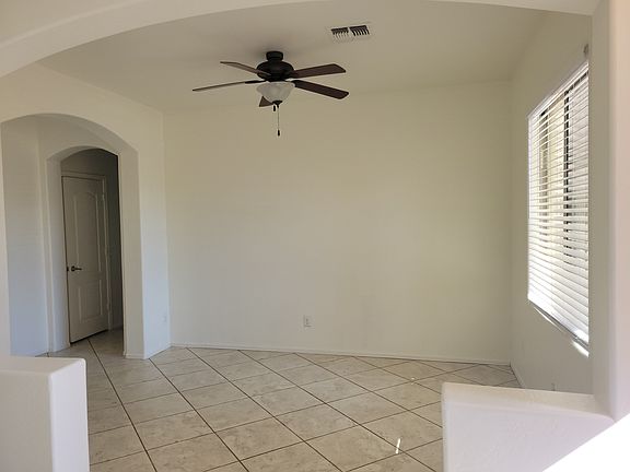 5th image of 2152 E Redwood Dr
