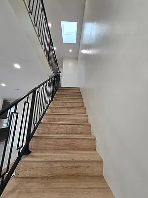 Rented by Outlive | media 16