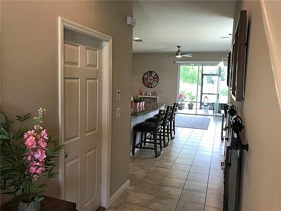 5th image of 6911 Woodchase Glen Dr