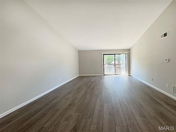 4th image of 1400 Heritage Lndg APT 308