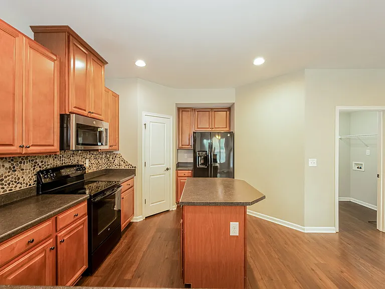 2642 Apple Cross Ct — Photo 9
