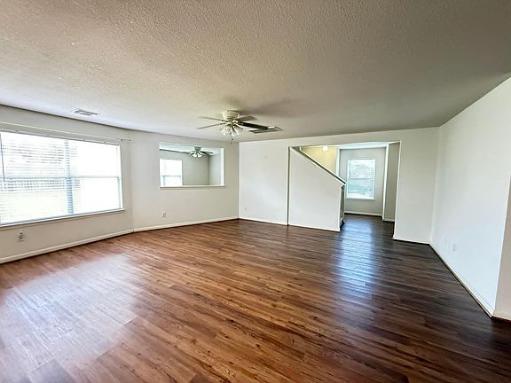 5th image of 4710 Meadowthorn Ct