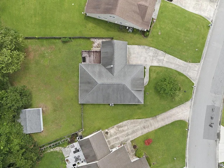 210 Station House Rd — Photo 33