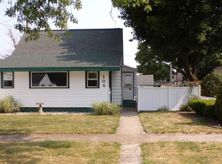 105 Sherwood St, Dowagiac, MI 49047
