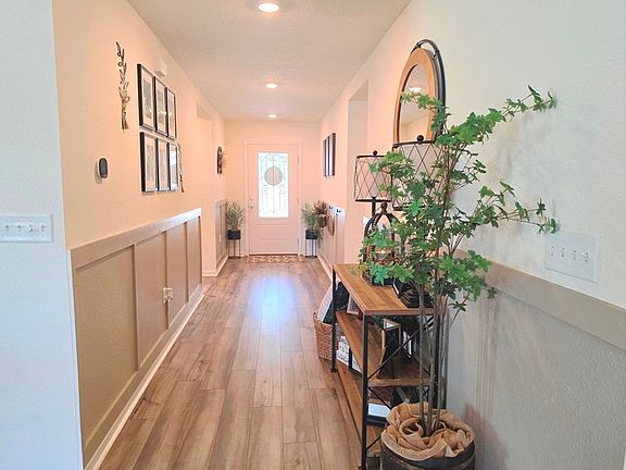 4th image of 11189 Buckner Ln