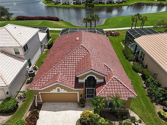 2nd image of 14866 Crescent Cove DR