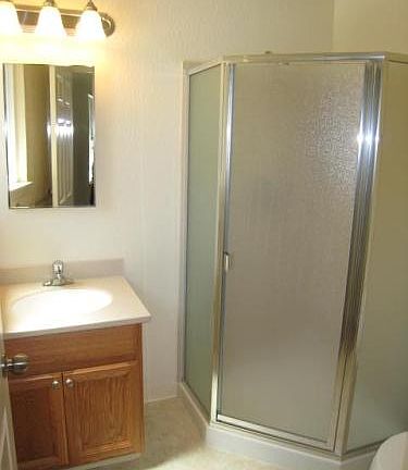 2nd image of 577 Grandview Ct APT 19