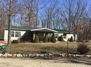 25 Bethel Woods Ct, Hawk Point, MO 63349