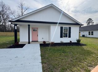 512 Crump St, Smithfield, NC 27577