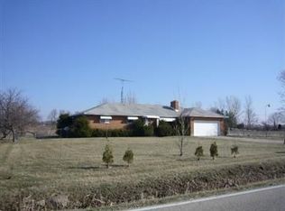 9105 Little Richmond Rd, Brookville, OH 45309