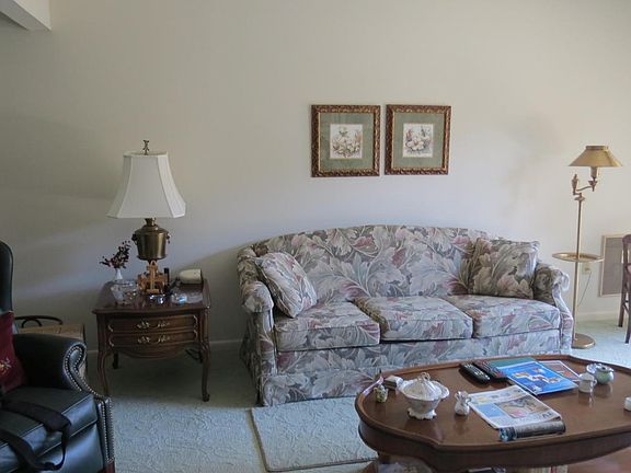 2nd image of 5260 Crossbow Cir Unit 6D