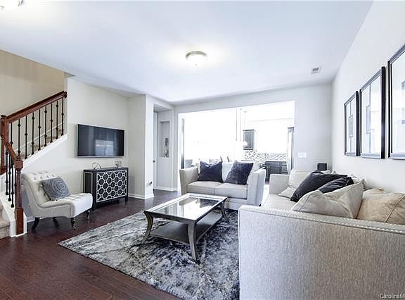 4th image of 5628 Stone Wells Dr #133