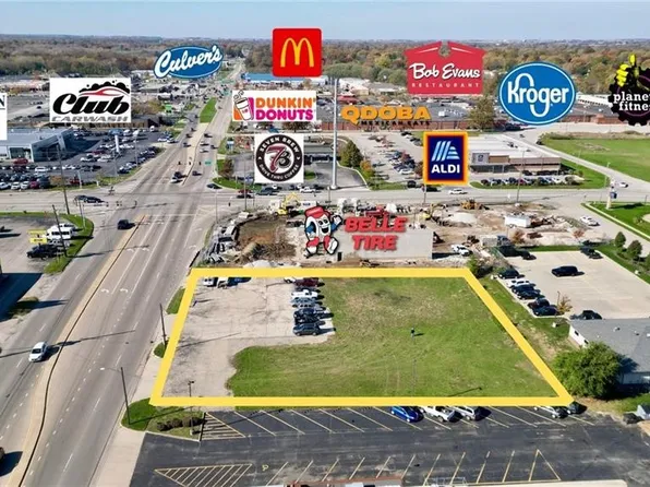 640 E Pershing Rd, Decatur, IL 62526