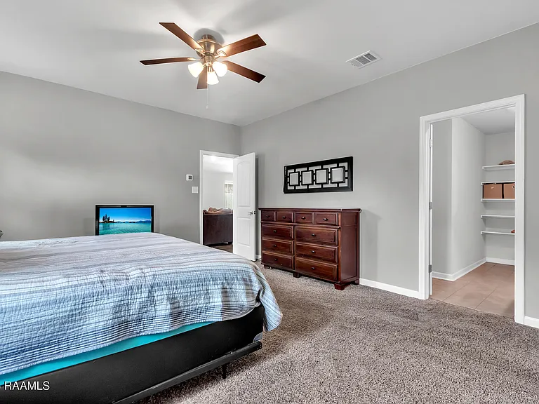 128 Emerald Star Ln — Photo 11