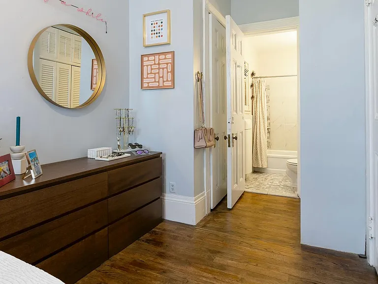 271 Dartmouth St #2M — Photo 9