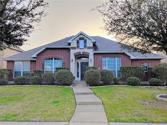 2nd image of 6601 Amesbury Ln