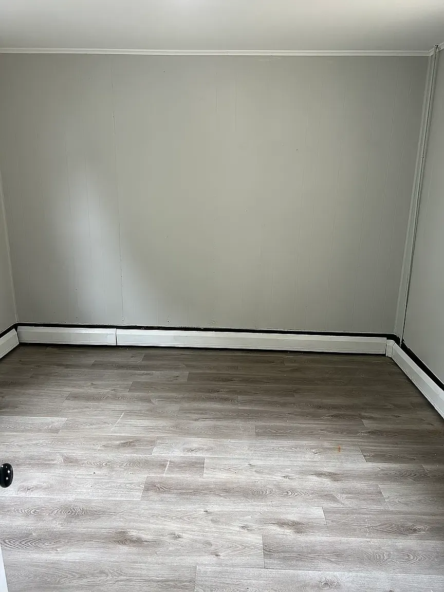 Building Photo - 92 Raymond Ave #6C
