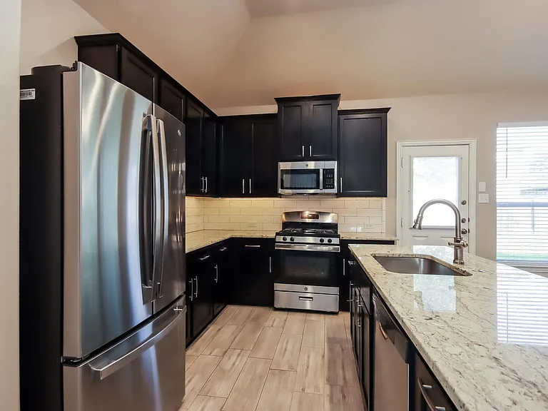 28923 Hidden Lake Ct W — Photo 8