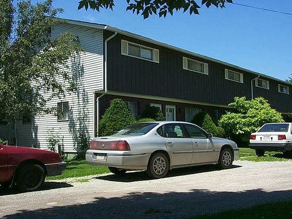 137 Greenwood Ave #1