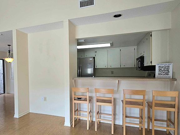 3rd image of 1880 Crystal Lake Dr #62
