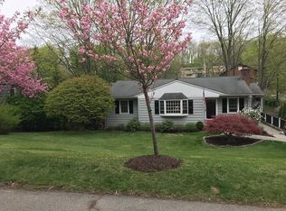 15 Angelus Dr, Greenwich, CT 06831