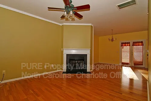 7428 Darblay St Photo 1