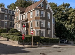 813 Parker St, Roxbury, MA 02120