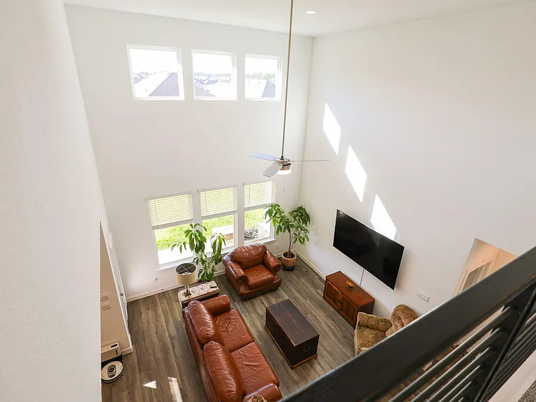 1064 Dancing Feather St — Photo 22