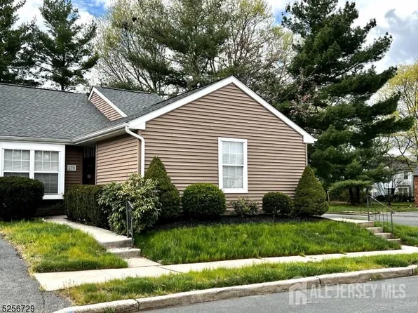173 Jordans Cir, Somerset, NJ 08873