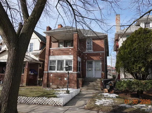 9051 N Martindale St, Detroit, MI 48204