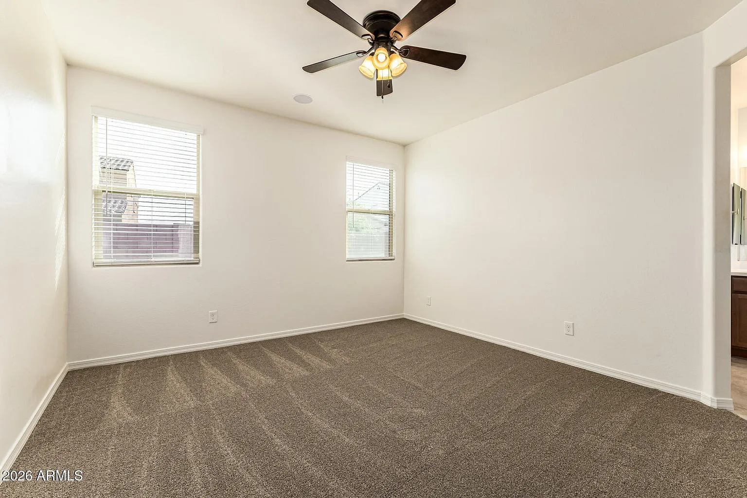5 bed, 1963 sqft, $2,750 — Photo 1