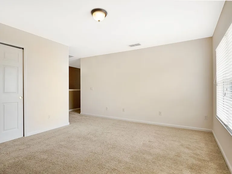 10706 Cypress Trail Dr — Photo 14