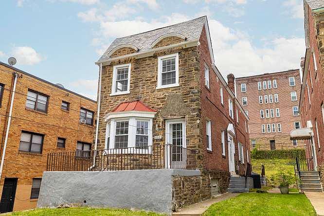 1st image of 2210 Bryn Mawr Ave
