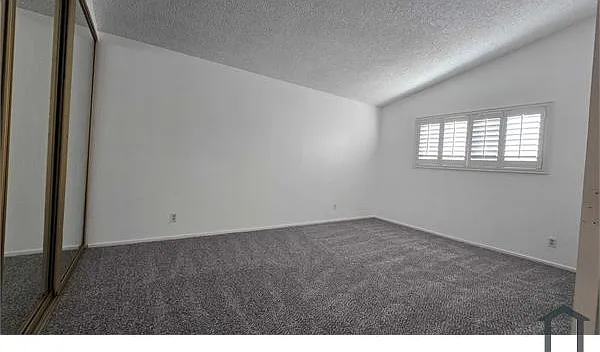 2546 Love St — Photo 16