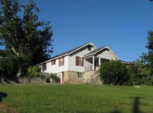 131 Ridgecrest Cir, Rossville, GA 30741