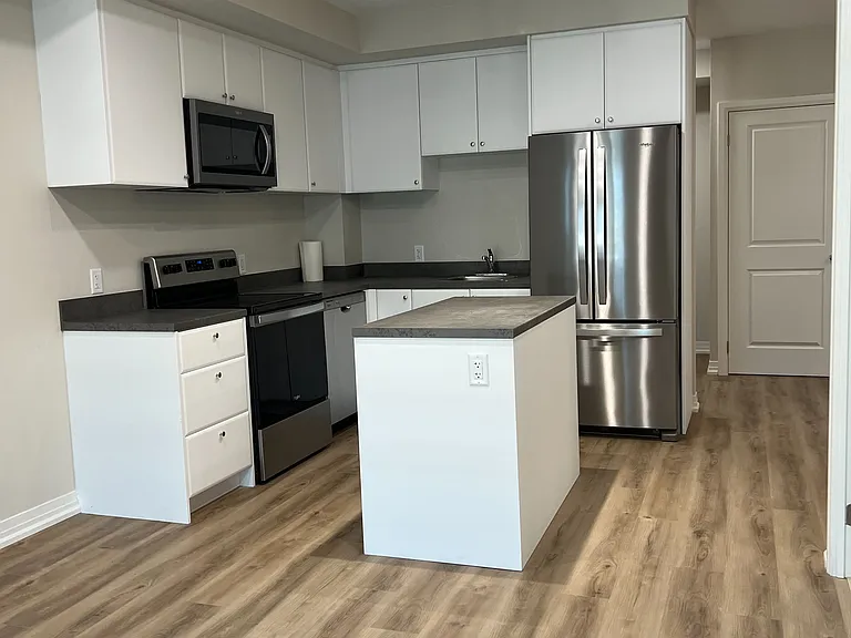 50 Herrick Ave #322 — Photo 4