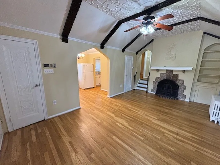 3831 Beechwood Blvd — Photo 9