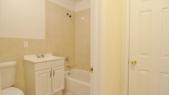 Rented by Owner | media 10