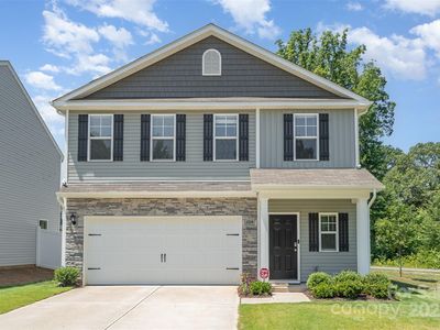 2014 Karen Woods Ln, Charlotte, NC, 28216