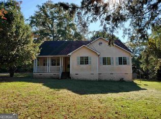 1222 Powersville Rd, Byron, GA 31008