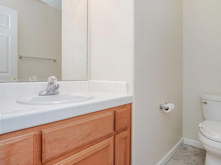 595 Birchwood Rd — Photo 3