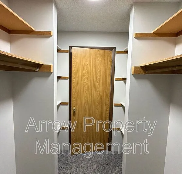 1431 D St #8 — Photo 12