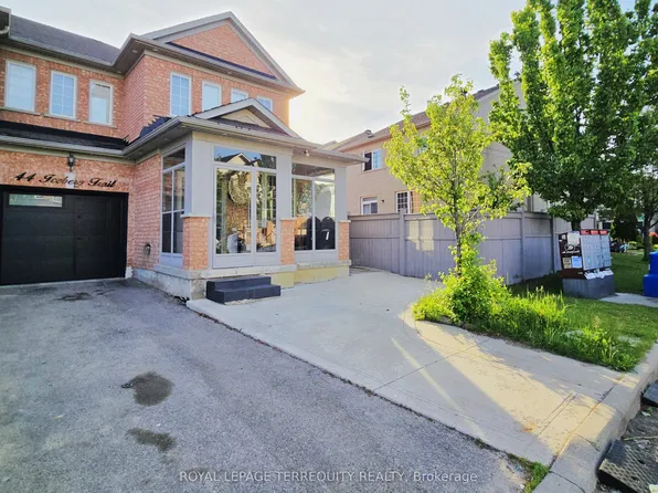 44 Iceberg Trl, Brampton, ON L6R 0J7