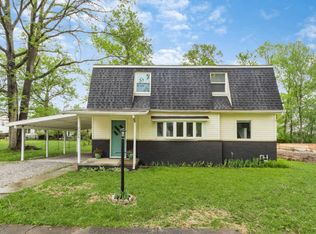 2554 Claridon Rd, Columbus, OH 43231