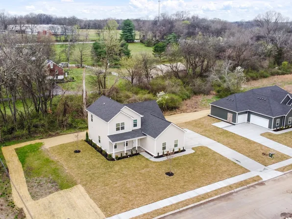 101 Centennial Ln Lot 1, Columbia, TN 38401